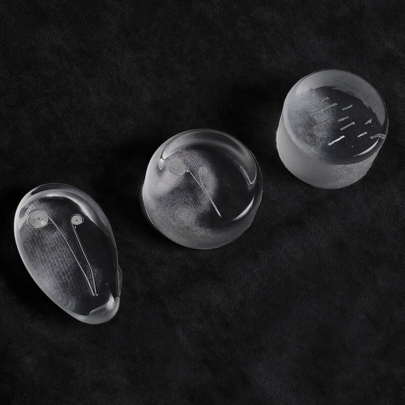 AKITA SILVER FILIGREE GLASS PAPERWEIGHT