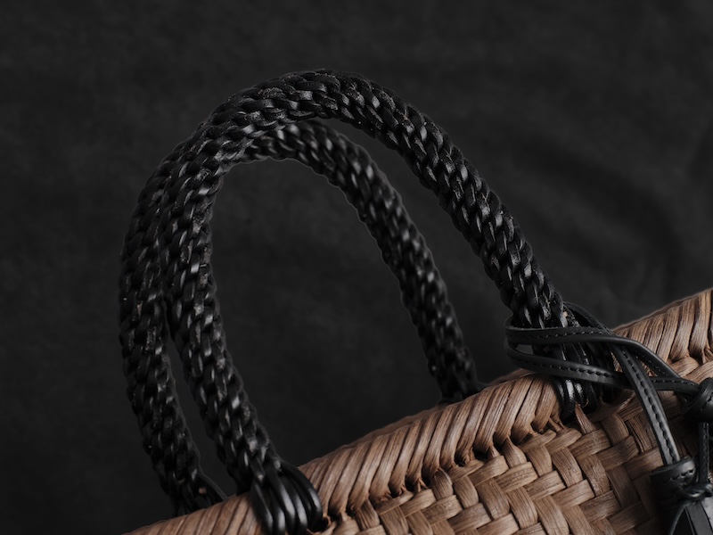 WILD GRAPEVINE BASKET BAG